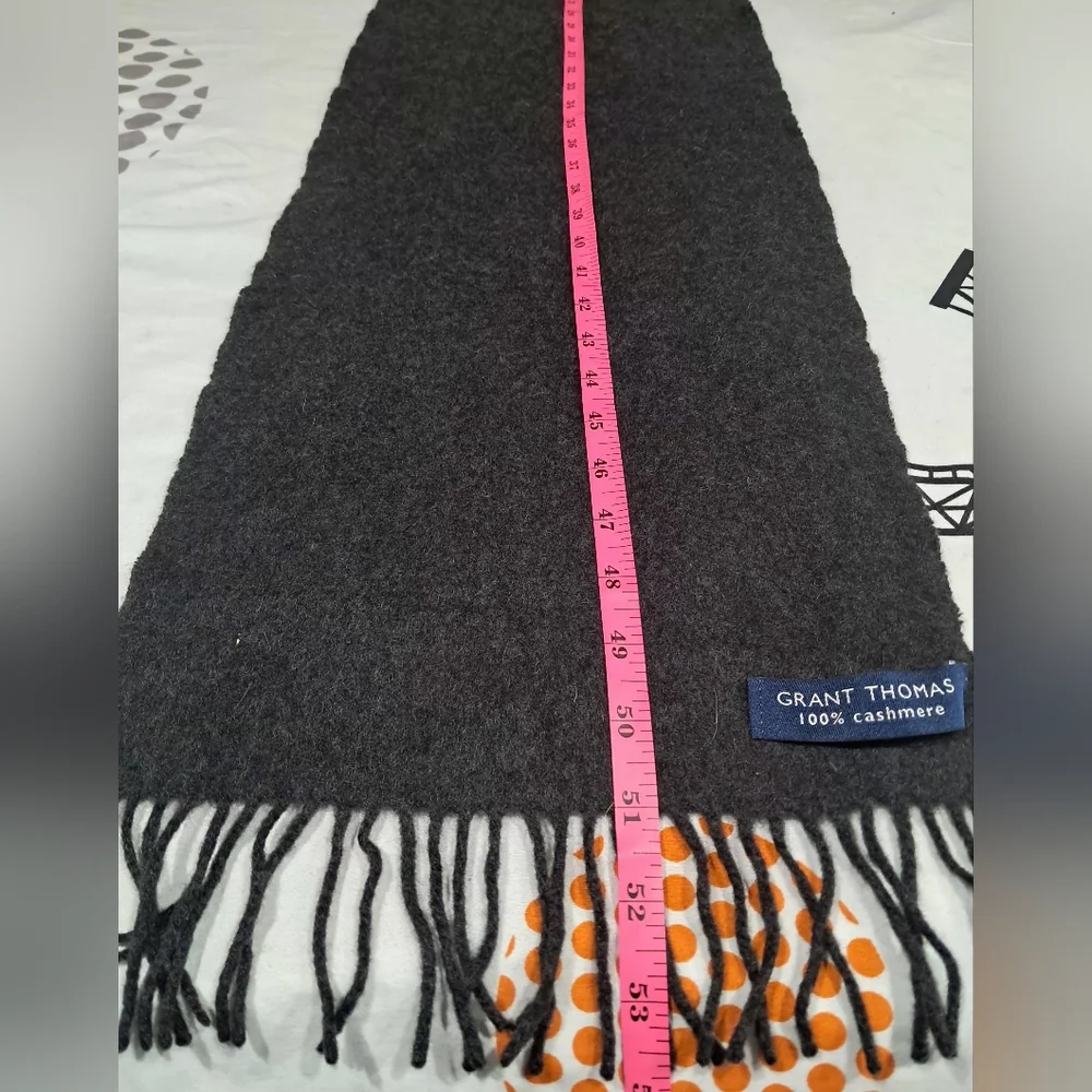 100% Cashmere Grand Thomas Scarf in Charcoal Grey - Soft & Luxurious
